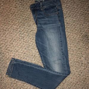 American Eagle High Rise Jegging